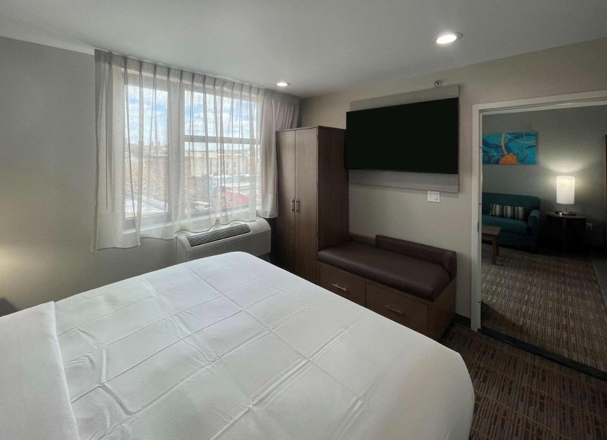 Mainstay Suites New York Buitenkant foto