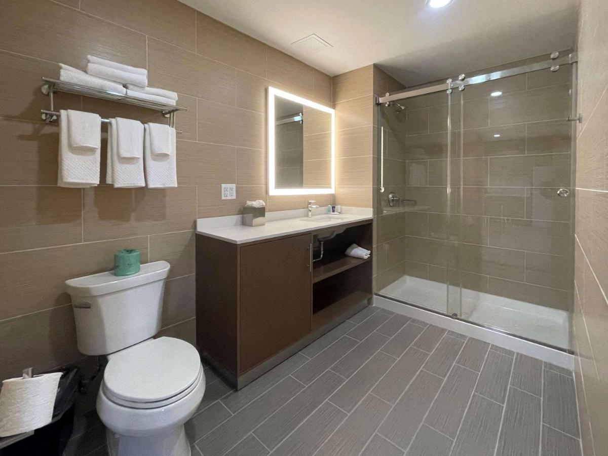 Mainstay Suites New York Buitenkant foto